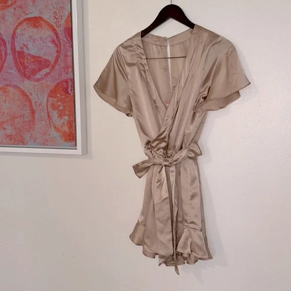 Show Me Your Mumu - Say I Do romper - large - champagne Luxe satin pajamas NWOT - Picture 14 of 16
